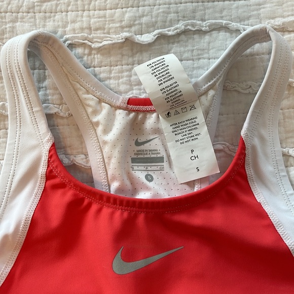 Nike Triathlon Performance Tank - Picture 2 of 3